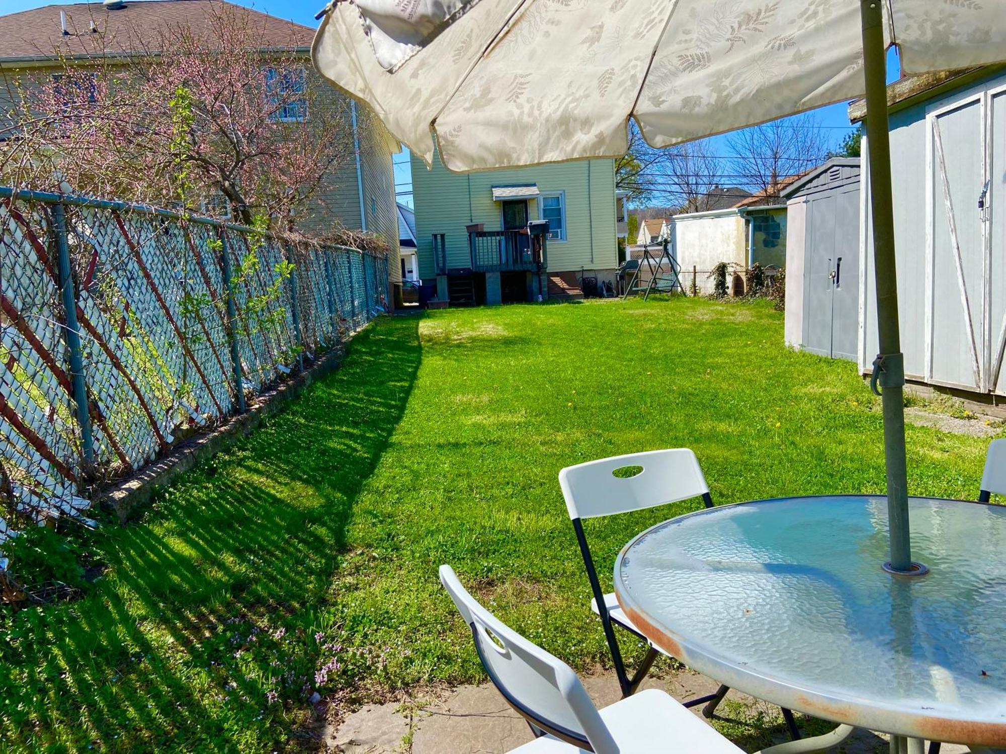 Bright, Stylish & Cozy 2Bed Unit W/Backyard & Grill Close To Nyc! Villa Haledon Kültér fotó